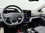 Hyundai Ioniq Premium Sky EV 38 kWh | Stoel verwarming voor en achter | Stuurverwarming | Stoelverkoeling voor | Electrisch schuif kantel dak | All-season banden | Achteruitrijcamera | Cruise Control | Airco | Apple Carplay/Android Auto | Bestuurdersstoel met geheugen functie |