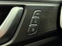 Hyundai Ioniq Premium Sky EV 38 kWh | Stoel verwarming voor en achter | Stuurverwarming | Stoelverkoeling voor | Electrisch schuif kantel dak | All-season banden | Achteruitrijcamera | Cruise Control | Airco | Apple Carplay/Android Auto | Bestuurdersstoel met geheugen functie |