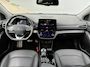 Hyundai Ioniq Premium Sky EV 38 kWh | Stoel verwarming voor en achter | Stuurverwarming | Stoelverkoeling voor | Electrisch schuif kantel dak | All-season banden | Achteruitrijcamera | Cruise Control | Airco | Apple Carplay/Android Auto | Bestuurdersstoel met geheugen functie |