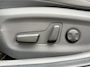 Hyundai Ioniq Premium Sky EV 38 kWh | Stoel verwarming voor en achter | Stuurverwarming | Stoelverkoeling voor | Electrisch schuif kantel dak | All-season banden | Achteruitrijcamera | Cruise Control | Airco | Apple Carplay/Android Auto | Bestuurdersstoel met geheugen functie |