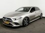 Mercedes-Benz A-klasse 180 Business Solution AMG | Widescreen • Alcantara • CarPlay • NAP