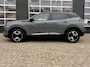 Peugeot 2008 1.2 Hybrid 145 Allure | Achterspoiler | Achteruitrijcamera | Airco (automatisch)