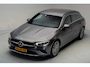 Mercedes-Benz CLA Shooting Brake 180 Business Solution Luxury Aut. [ LED Trekhaak Navi Camera Stoelverwarming ]