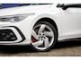 Volkswagen Golf 1.4 eHybrid GTE | Stoel+stuur verwarming | Cruise control adaptief | Apple Carplay/Android Auto | PDC | Navi | Digitaal dashboard | Apple Carplay/Android Auto|telefoonintegratie premium | Cruise control adaptief met Stop&Go en stuurhulp | Extra getint glas