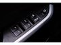 Suzuki Vitara 1.6 Exclusive, Carplay, Stoelverw., Camera, Afn. Trekhaak, All season, NL auto