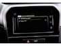 Suzuki Vitara 1.6 Exclusive, Carplay, Stoelverw., Camera, Afn. Trekhaak, All season, NL auto