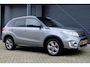 Suzuki Vitara 1.6 Exclusive, Carplay, Stoelverw., Camera, Afn. Trekhaak, All season, NL auto