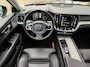 Volvo V60 Cross Country B5 250pk AWD Geartronic Mild Hybrid/ Full option, 73609 Nieuw/ Massagestoelen/ Panoramadak/ Trekhaak/ Origineel NL/ NAP