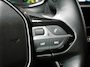 Peugeot e-2008 EV Allure 50 kWh | Lage km.stand | Trekhaak voor fietsendrager | Achteruitrijcamera | Led verlichting | Cruise control | Climate control | Lichmetalen velgen | 3 Fase