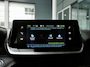 Peugeot e-2008 EV Allure 50 kWh | Lage km.stand | Trekhaak voor fietsendrager | Achteruitrijcamera | Led verlichting | Cruise control | Climate control | Lichmetalen velgen | 3 Fase