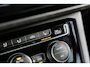 Volkswagen Touran 1.5 TSI 150pk Highline | Panoramadak | Trekhaak Afneembaar | CarPlay/Android Auto