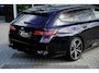 BMW 5-Serie Touring 530e xDrive M Sport Pro | Panoramdak | Trekhaak | Driving Assistant Prof | Harman Kardon Hi-Fi geluidssysteem | Parking Assistant Prof | Alcantara Hemelbekleding | Travel Pakket |