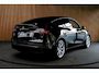 Tesla Model Y Long Range Dual - Motor AWD 75 kWh Navi Camera Leer Warmtepomp ACC Autopilot PDC Elektr. achterklep Stoelverwarmimg voor en achter Stuurverwarming BTW auto