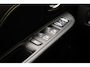 Renault Clio 1.2 TCe Initiale Paris Aut. [ Panoramadak Leer Camera Stoelverwarming Clima ]