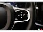 Volvo XC60 2.0 T8 Plug-in AWD R-Design Aut. [ Panoramadak Bowers & Wilkins Head-up ]