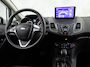 Ford Fiesta 1.0 EcoBoost Titanium Automaat (SCHERM, STOELVERWARMING, GETINT GLAS, LM VELGEN, SPORTSTOELEN, PARKEERSENSOREN, NIEUWSTAAT)