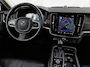 Volvo V90 Cross Country 2.0 T6 Deluxe 320Pk Automaat (PANORAMADAK, BOWERS&WILKINS, MEMORY SEATS, STOELVERWARMING/KOELING, CAMERA, HEAD-UP DISPLAY, GETINT GLAS, KEYLESS, LEDER, NIEUWSTAAT)
