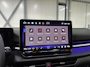 Volkswagen T-Roc 1.5 eTsi R-Line First Edition | Trekhaak | Pano | Black-style | Licht-pakket (IQ.Light)