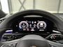 Volkswagen T-Roc 1.5 eTsi R-Line First Edition | Trekhaak | Pano | Black-style | Licht-pakket (IQ.Light)