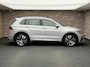 Volkswagen Tiguan 1.4 TSI eHybrid R-Line Business+ Trekhaak | Panorama | Camera | Adap cruise