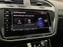 Volkswagen Tiguan 1.4 TSI eHybrid R-Line Business+ Trekhaak | Panorama | Camera | Adap cruise