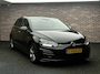 Volkswagen Golf 1.0 TSI Highline R-Line | Massage