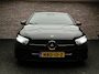 Mercedes-Benz A-klasse 200 AMG Line | Adaptive cruise| LED| Camera|