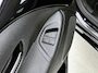 Peugeot 108 Allure 1.0 e-VTi 72pk | Lage kilometerstand! | Navigatie via Apple Carplay / Android Auto | Achteruitrijcamera | Climate Control | Bluetooth | DAB+ radio | Automatisch dimlicht | Touchscreen | Radio/MP3 speler met stuurbediening | Zuinig en voordelig autorijden! | Dealeronderhouden | Donker getint glas | 15" lichtmetalen velgen |