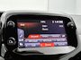 Peugeot 108 Allure 1.0 e-VTi 72pk | Lage kilometerstand! | Navigatie via Apple Carplay / Android Auto | Achteruitrijcamera | Climate Control | Bluetooth | DAB+ radio | Automatisch dimlicht | Touchscreen | Radio/MP3 speler met stuurbediening | Zuinig en voordelig autorijden! | Dealeronderhouden | Donker getint glas | 15" lichtmetalen velgen |