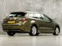 Toyota Corolla 1.8 hybrid Sport Automaat (CAMERA, TREKHAAK, LM VELGEN, SPORTSTOELEN, ADAPTIVE CRUISE, LANE ASSIST, NIEUWSTAAT)