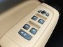 Volvo V60 T6 350PK Plug-in hybrid AWD Ultra Dark | BLIS | B&W | HUD | Pano | 360 Camera | ACC | Keyless | Massage + geventileerde & verwarmde stoelen |