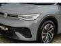 Volkswagen ID.5 Pro Performance 77 kWh | 93% Soh | Pano | trekhaak | warmtepomp | ACC