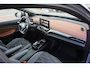 Volkswagen ID.5 Pro Performance 77 kWh | 93% Soh | Pano | trekhaak | warmtepomp | ACC