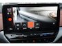 Volkswagen ID.5 Pro Performance 77 kWh | 93% Soh | Pano | trekhaak | warmtepomp | ACC