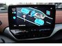 Volkswagen ID.5 Pro Performance 77 kWh | 93% Soh | Pano | trekhaak | warmtepomp | ACC