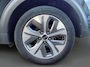 Kia Niro EV e-Niro ExecutiveLine 64 kWh | Camera | Keyless | Stoelventilatie | Stoel + Stuurverwarming | Schuifdak | Navi | Apple Carplay | Android Auto | Lichtmetalen Velgen |