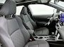 Toyota Corolla Cross Hybrid 200 Style Panoramadak | Stuur+Stoelverwarming | Dodehoek detectie | Parkeersensoren voor+achter | Elektrische achterklep | Draadloze telefoonlader | Navigatie | Apple CarPlay/Android Auto |