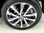 Toyota Corolla Cross Hybrid 200 Style Panoramadak | Stuur+Stoelverwarming | Dodehoek detectie | Parkeersensoren voor+achter | Elektrische achterklep | Draadloze telefoonlader | Navigatie | Apple CarPlay/Android Auto |