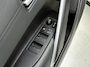 Toyota Corolla Cross Hybrid 200 Style Panoramadak | Stuur+Stoelverwarming | Dodehoek detectie | Parkeersensoren voor+achter | Elektrische achterklep | Draadloze telefoonlader | Navigatie | Apple CarPlay/Android Auto |