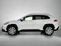 Toyota Corolla Cross Hybrid 200 Style Panoramadak | Stuur+Stoelverwarming | Dodehoek detectie | Parkeersensoren voor+achter | Elektrische achterklep | Draadloze telefoonlader | Navigatie | Apple CarPlay/Android Auto |