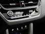 Toyota Corolla Cross Hybrid 200 Style Panoramadak | Stuur+Stoelverwarming | Dodehoek detectie | Parkeersensoren voor+achter | Elektrische achterklep | Draadloze telefoonlader | Navigatie | Apple CarPlay/Android Auto |
