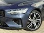 Volvo V60 T6 Recharge AWD R-Design|ACC|Camera|Carplay|Keyless|19"