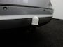 Volvo V50 2.0 Sport Bluetooth, Cruise control, Regensensor, Dimlichten automatisch, Een stijlvolle en sportieve stationwagen die bekendstaat om zijn degelijke bouwkwaliteit, comfort en Scandinavische uitstraling. De 2.0-liter benzinemotor biedt prettige prestaties en maakt d