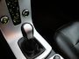Volvo V50 2.0 Sport Bluetooth, Cruise control, Regensensor, Dimlichten automatisch, Een stijlvolle en sportieve stationwagen die bekendstaat om zijn degelijke bouwkwaliteit, comfort en Scandinavische uitstraling. De 2.0-liter benzinemotor biedt prettige prestaties en maakt d