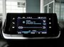 Peugeot 2008 1.2 PureTech Allure Pack | Trekhaak | Achteruitrijcamera | Navigatie | Keyless start | Extra getint glas | Lichtmetalen velgen | Climate control | Cruise control