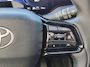 Toyota Urban Cruiser EXECUTIVE 61 kWh NIEUW & DIRECT LEVERBAAR! JBL-AUDIO STOEL/STUURVERW PANODAK KEYLESS APPLE/ANDROID WARMTEPOMP 360-CAMERA