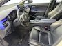 Toyota C-HR / C-HR+ 1.8 Hybrid Bi-Tone Plus | Dealer Onderhouden | Achteruitrijcamera | Stoelverwarming | Lederen bekleding | Dodehoek detectie | Adapt. Cruise Control |
