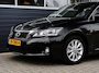 Lexus CT 200h Hybrid | Camera | Navi | Alcantara | Climate control | Cruise control | DAB+ | Trekhaak | Bluetooth