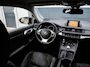Lexus CT 200h Hybrid | Camera | Navi | Alcantara | Climate control | Cruise control | DAB+ | Trekhaak | Bluetooth
