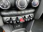 MINI Cooper 3-Deurs 1.5 Serious Business | Panoramadak | Cruise Control | Parkeersensoren Achter | Keyless Entry/Go | Bluetooth | Navigatie | Airconditioning |